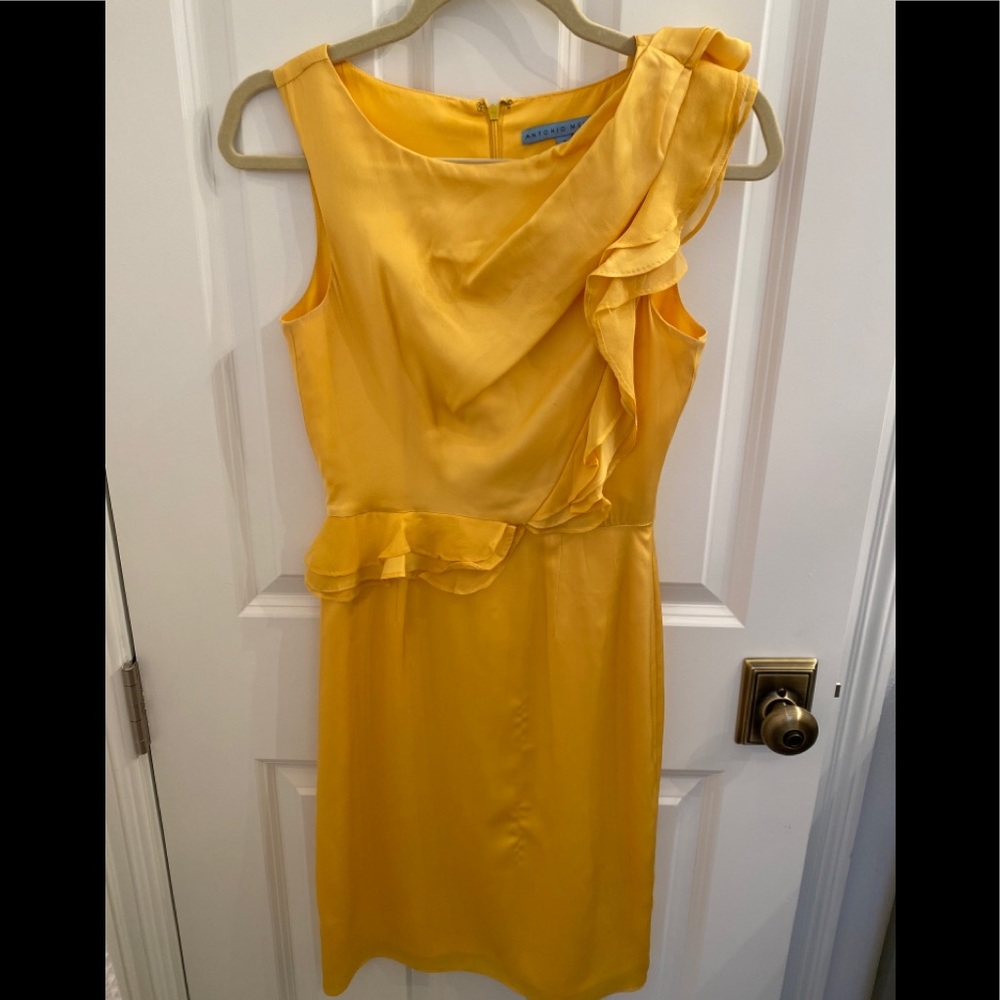 Yellow dress